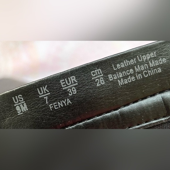 Naturalizer Fenya Black Size 9 Boots Leather Heeled Ankle Booties EUC - Picture 13 of 13